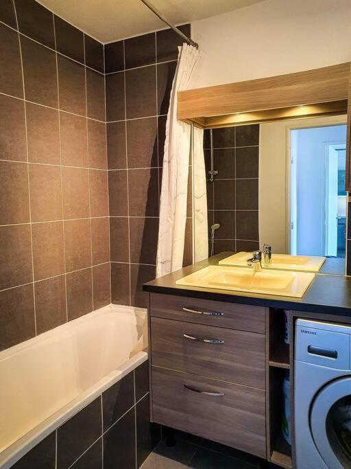 Le Mont Royal Apartment La Ciotat Exterior photo